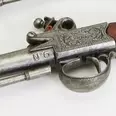 الصورة الأولى