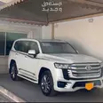 تويوتا لاندكروزر 2023 في المزاحمية بسعر 295 الف ريال سعودي