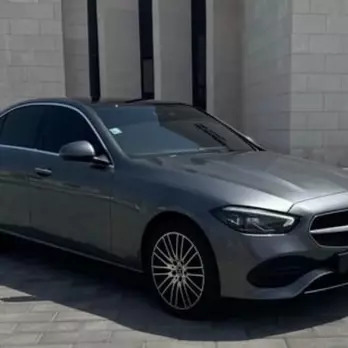 مرسيدس بنز C-Class 2023 في الخبر