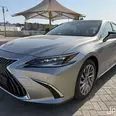 للبيع لكزس ES350 DD 2024 بجدة الفئة ذي نادره عند الوكيل