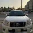 تويوتا برادو 2012 في الرياض الممشى - 137 الف بسعر 69 ألف ريال سعودي
