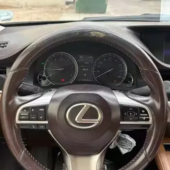 لكزس ES 2018 مستعملة للبيع في الرياض