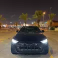 اودي Sq8