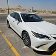 لكزس ES350 مستعملة للبيع2025