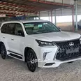 لكزس LX 2020 مستعملة للبيع في الرياض بسعر 350 ألف ريال سعودي