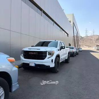 جمس سييرا 2023 مستعملة للبيع في المدينة المنورة