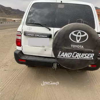 تويوتا لاندكروزر 2003 مستعملة للبيع في حقل