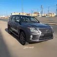 لكزس LX 2013 مستعملة للبيع في حفر الباطن بسعر 100 ألف ريال سعودي