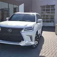 لكزس LX 2021 مستعملة للبيع في الرياض بسعر 165 ألف ريال سعودي